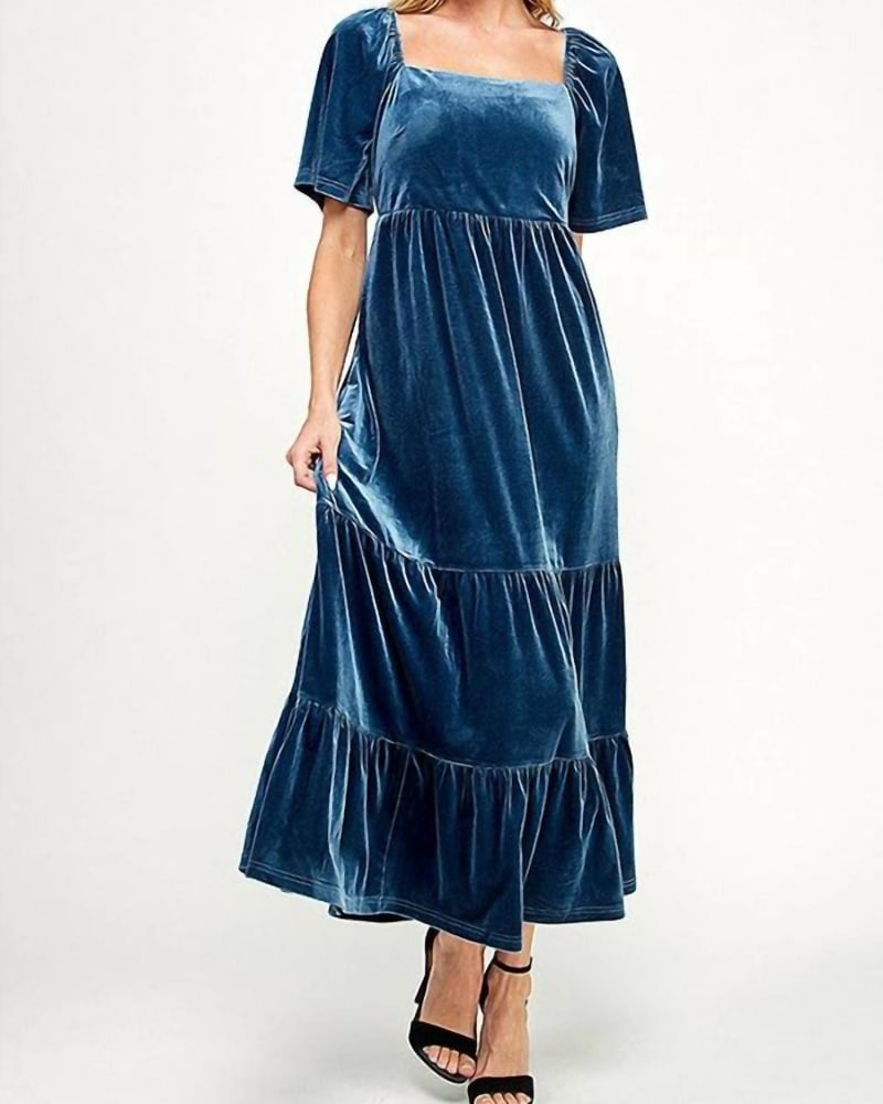 Front of a model wearing a size L Christmas Velvet Dress In Blue in Blue by SEE AND BE SEEN. | dia_product_style_image_id:345435